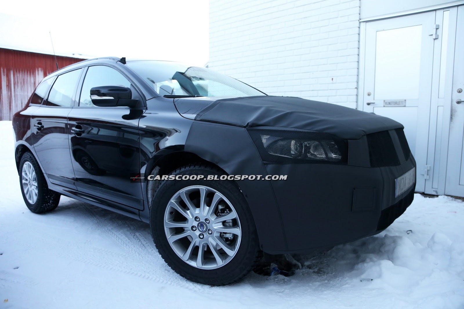 [2014-Volvo-XC60-CarScoop4%255B3%255D.jpg]