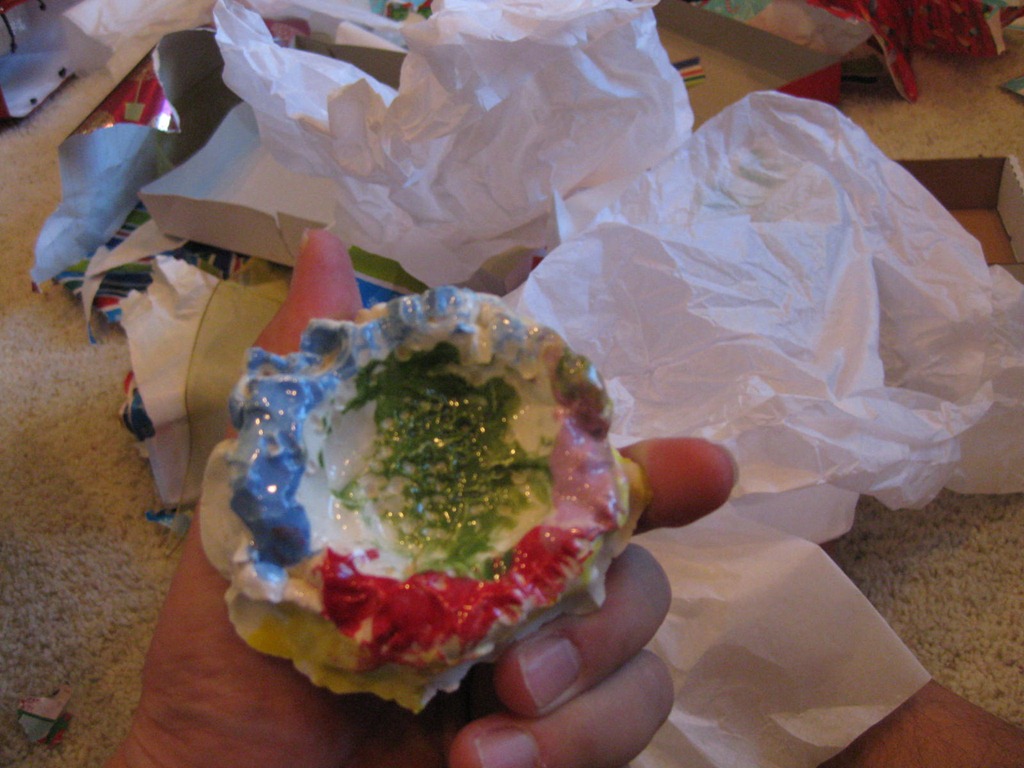 [jack_xmas_gift_to_us_spoon_holder_closeup%255B3%255D.jpg]