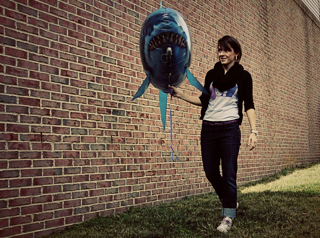 [SharkWalk%255B3%255D.jpg]