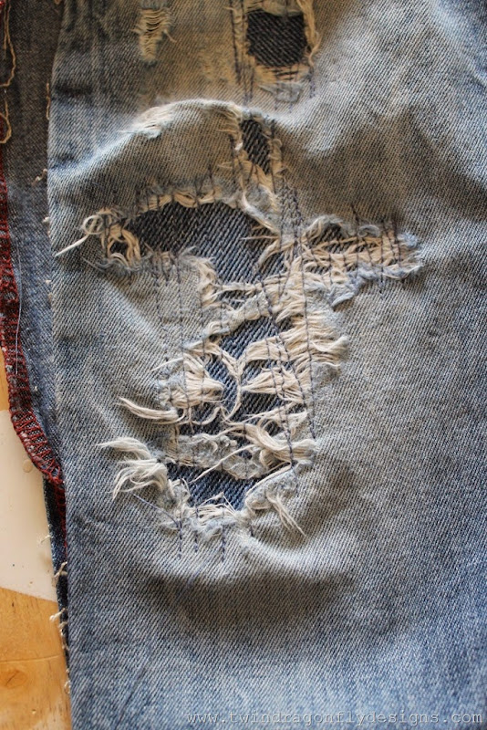 How to patch jeans (12) How to patch jeans (12)
