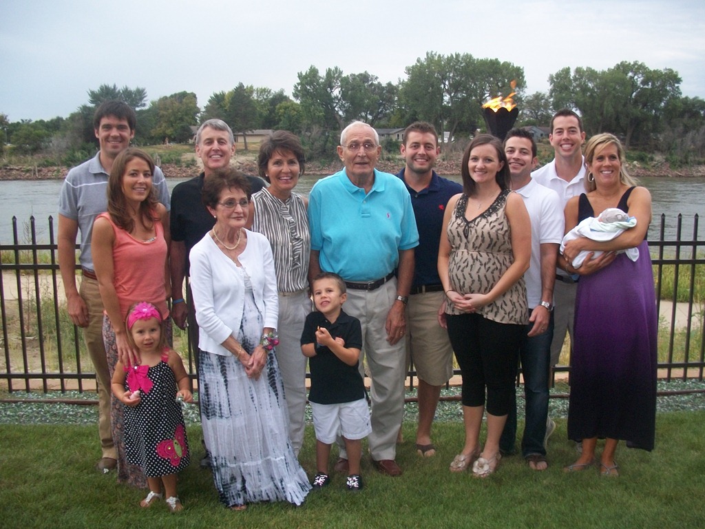 [Mom_%2526_Dad_60th_010%255B4%255D.jpg]