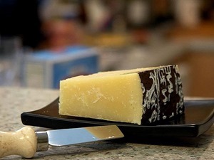 Pecorino_romano_cheese