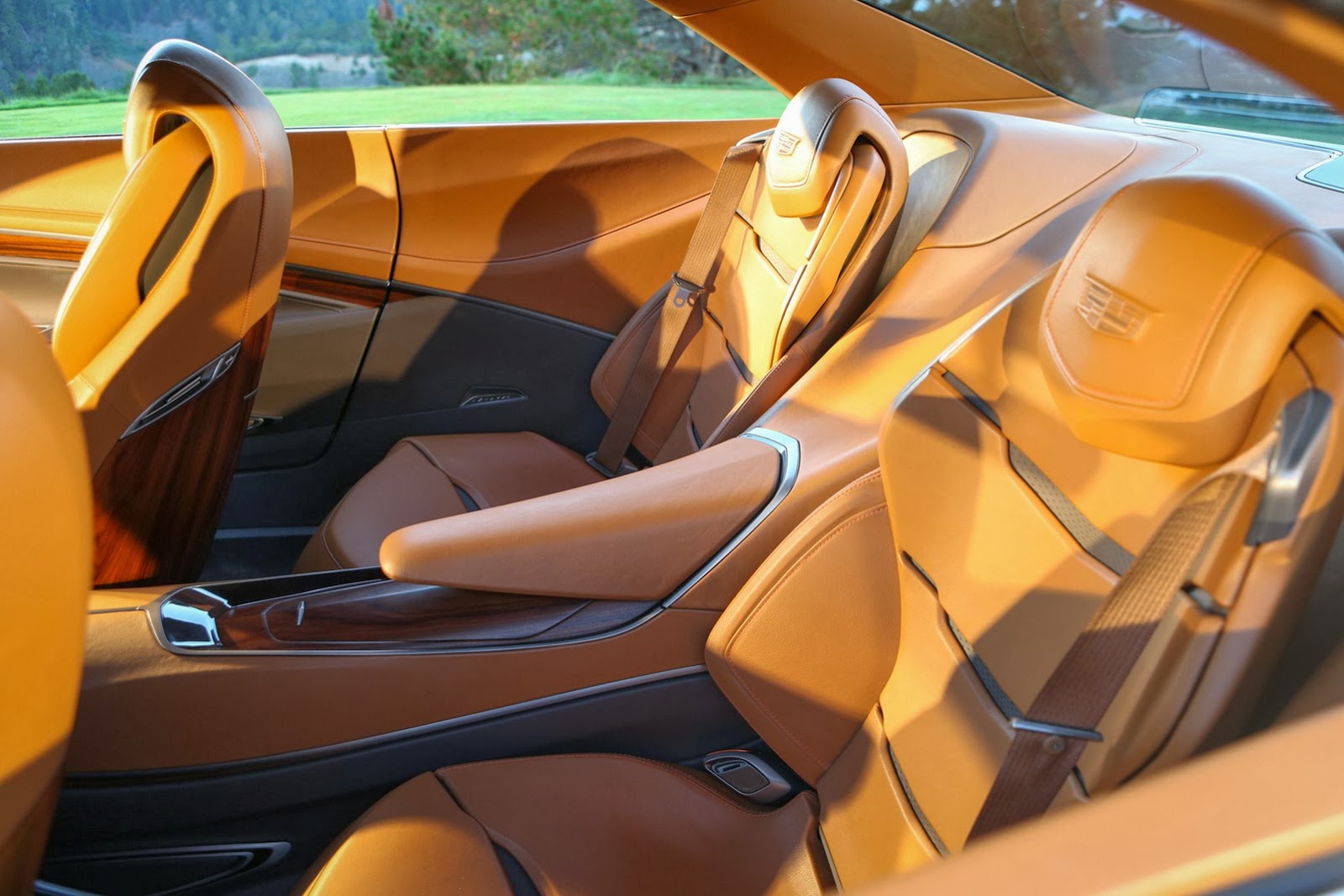 [Cadillac-vs-Mercedes-39%255B3%255D.jpg]