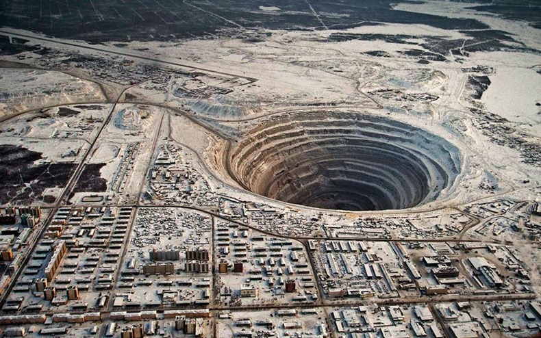 mir-diamond-mine-7