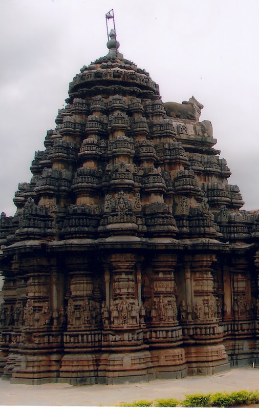 Templo com referências à Vimana