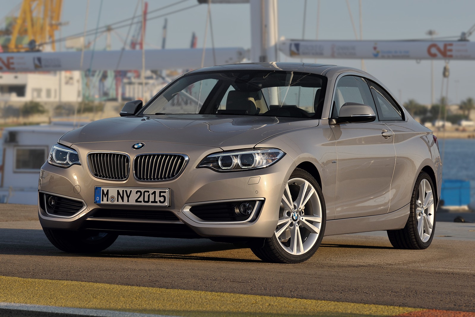 [View-10-BMW-2-Series-Coupe%255B3%255D.jpg]