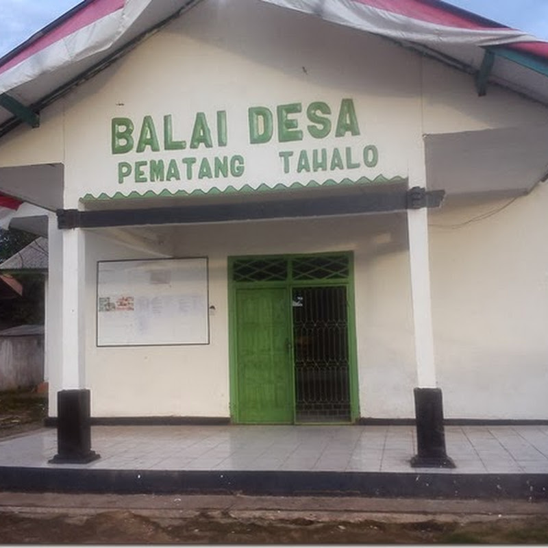 Balai Desa Pematang Tahalo Desember 2013