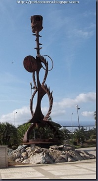 la hembra del mar escultura planetari la hembra del mar escultura planetari