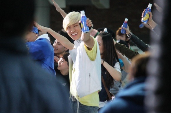 Big Bang - Sunny 10 - 2012 - 07.jpg