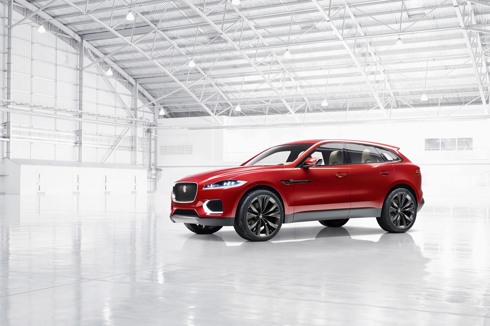 [Jaguar-C-X17-Concept-Red-3%255B3%255D.jpg]