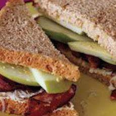 ABC Sandwich (Apple, Bacon and Cheese)