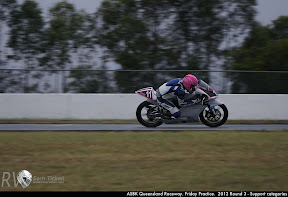 ASBK Queensland Raceway. Friday Practice.  2012 Round 3 - Support categories