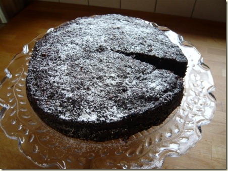chocolate courgette cake 1