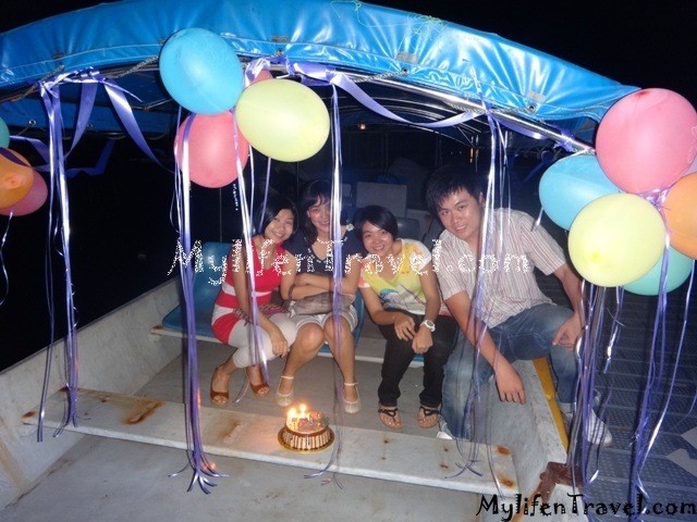 Restoran D Jetty 8 Beradik 32 Restoran D Jetty 8 Beradik 32