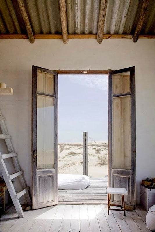 700_uruguay-beach-house-front-door.jpeg 700 uruguay beach house front door