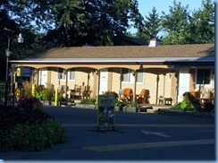 7747 Lundy's Lane - Niagara Falls KOA - walk through campground