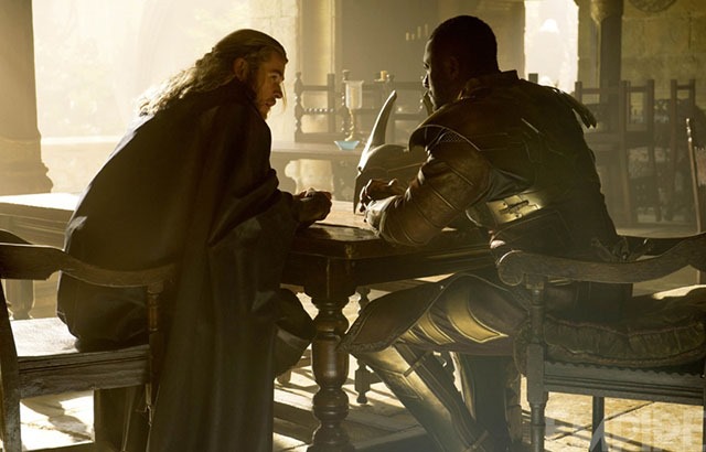 Thor Sötét világ Empire címlapok és egy raklap új fotó 15