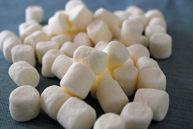 [marshmallows%255B6%255D.jpg]
