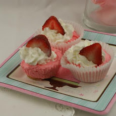 Mini Strawberry Cheesecakes