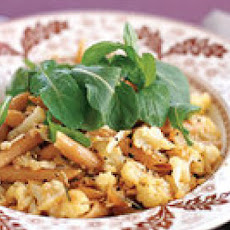 Whole Wheat Penne with Cauliflower Sauce