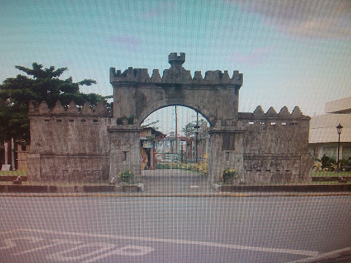 Old Spanish Gate