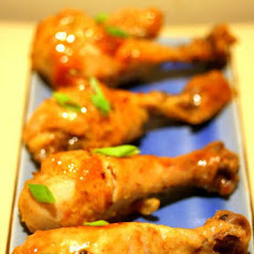 Honey-mustard glazed chicken drumsticks with Asian flavors