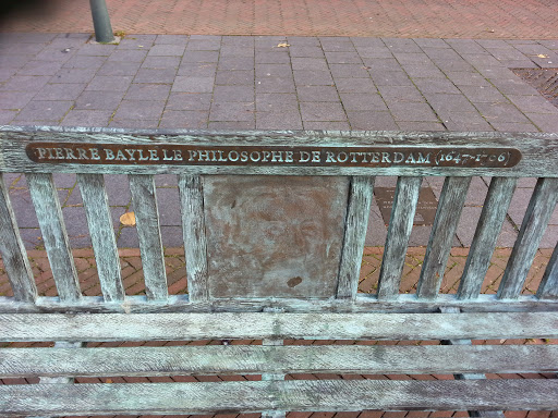 Pierre Bayle Bench