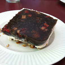 Crunchy Strawberry Jello Salad