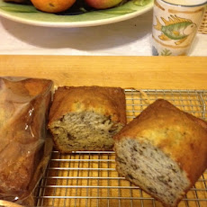 Banana Bread With Spiced Pecans