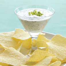 Garlic and Herb Yogurt Dip