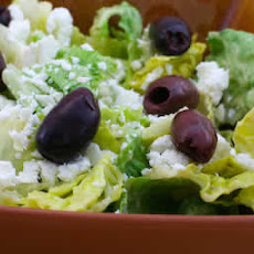 Mediterranean Salad with Hummus Dressing