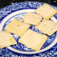 Pepper Jack Triscuit Snacks (Super Easy)