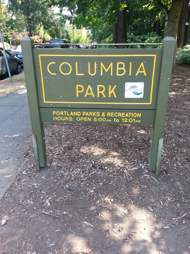 Columbia Park Signpost 