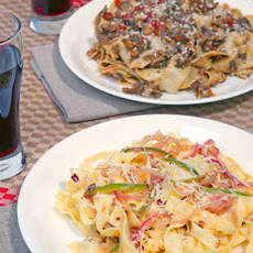 Farro Spaghetti with Three Kinds of Garlic