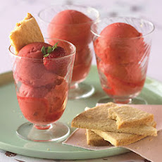 Fresh Strawberry Sorbet with Shortbread Cookies