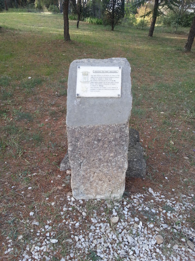 Stèle Commémorative Gadagne