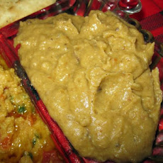 Spiced Red Lentil Dip With Pita Crisps