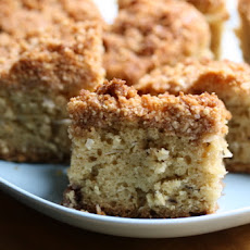 Banana-Coconut Crumb Cake