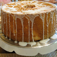 Easy Yellow Pound Cake With Lemon Glaze