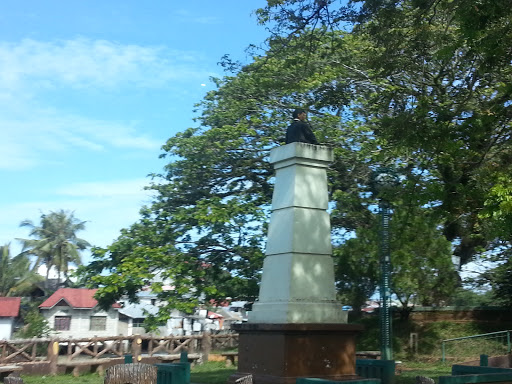 Nijaga Park Rizal Monument