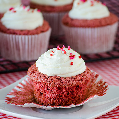 betty velvet crocker cupcake red recipe Frosting with Cupcakes Red Whipped Cheesecake Food Angel Velvet