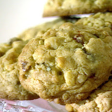 Oatmeal Date Spice Cookies