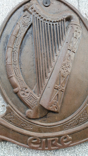 Eire Plaque