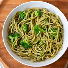 Broccoli Pesto Pasta