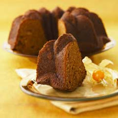 Apple-gingerbread Cake
