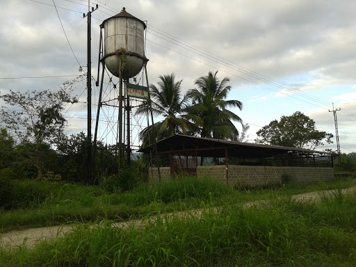 Antiguo Tanque De Agua KM 29