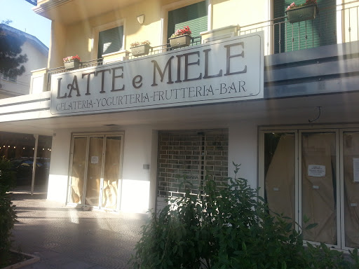 Gelateria Latte and Miele 