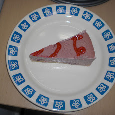 Raspberry and Cream Cheese Cake