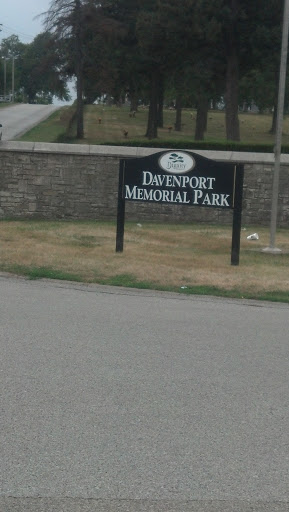 Davenport Memorial Park
