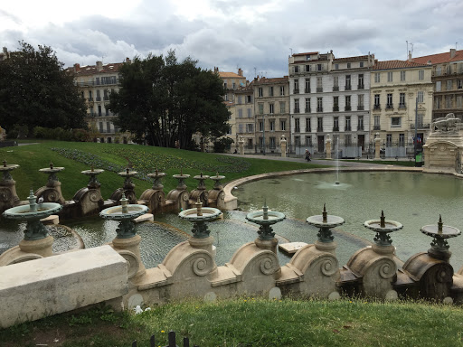 Fontaines du Palais Longchamp